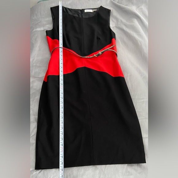 Calvin Klein 2-Tone Sleeveless Dress - Picture 6 of 7